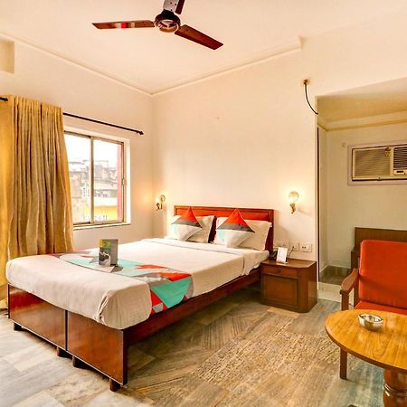 Hôtel Camac Plaza à Calcutta Extérieur photo