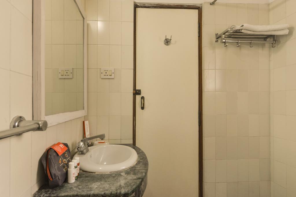 Hôtel Camac Plaza à Calcutta Extérieur photo
