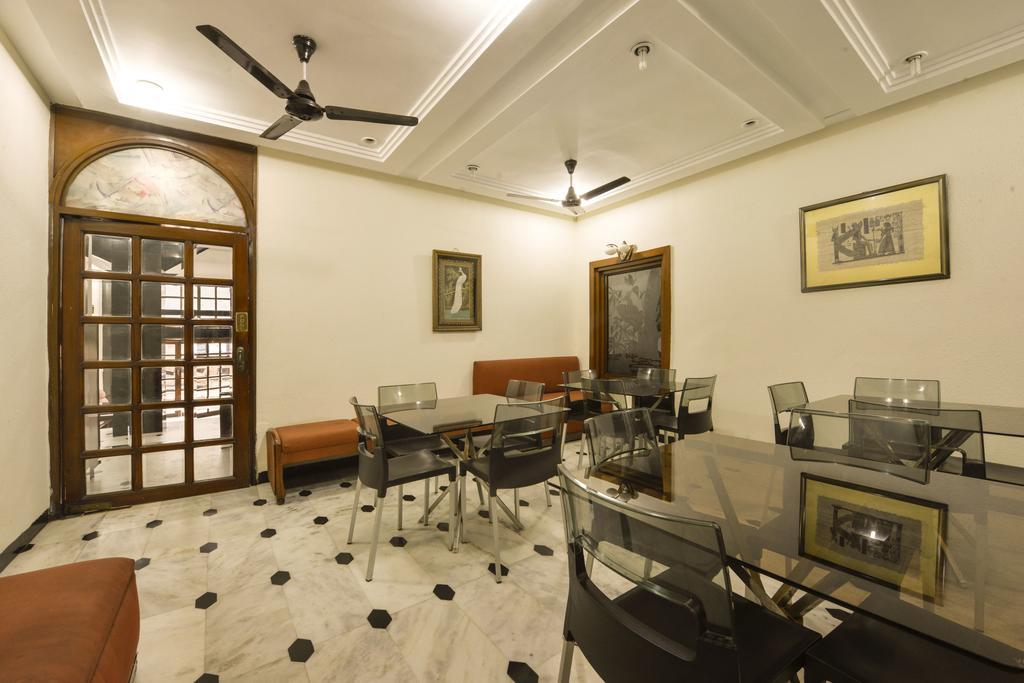 Hôtel Camac Plaza à Calcutta Extérieur photo