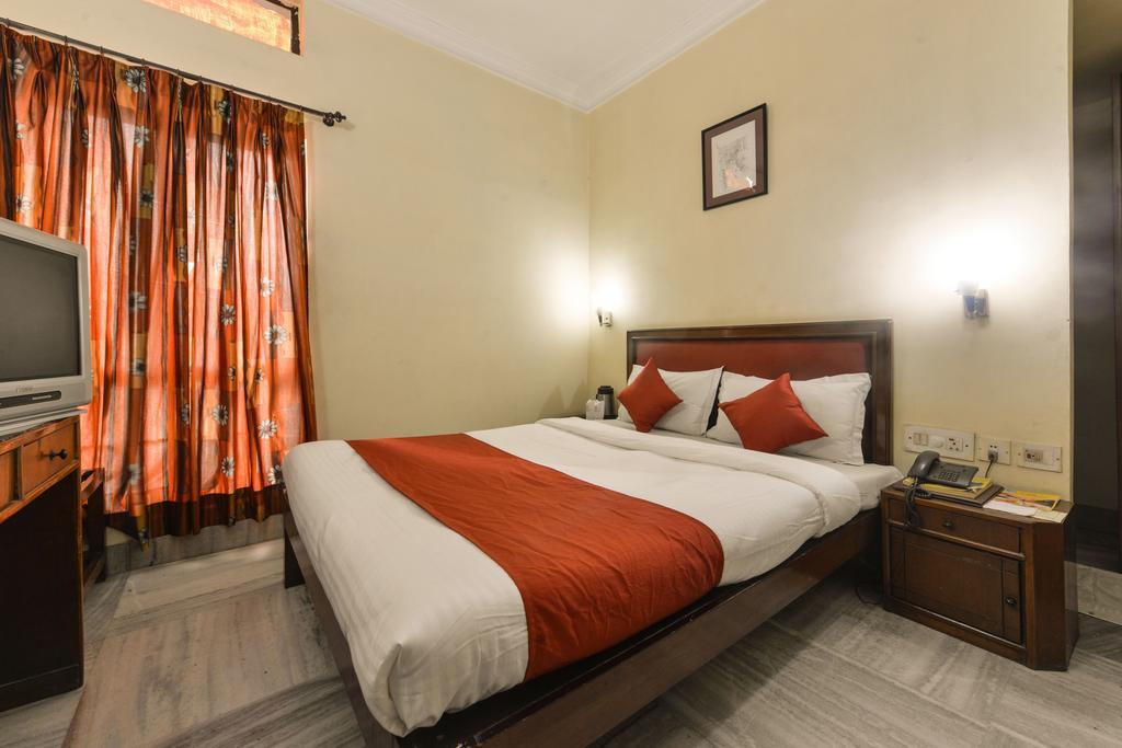Hôtel Camac Plaza à Calcutta Extérieur photo