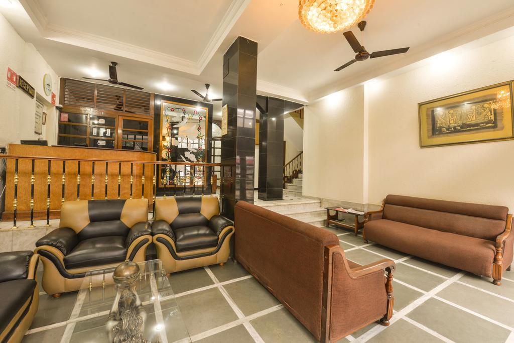 Hôtel Camac Plaza à Calcutta Extérieur photo