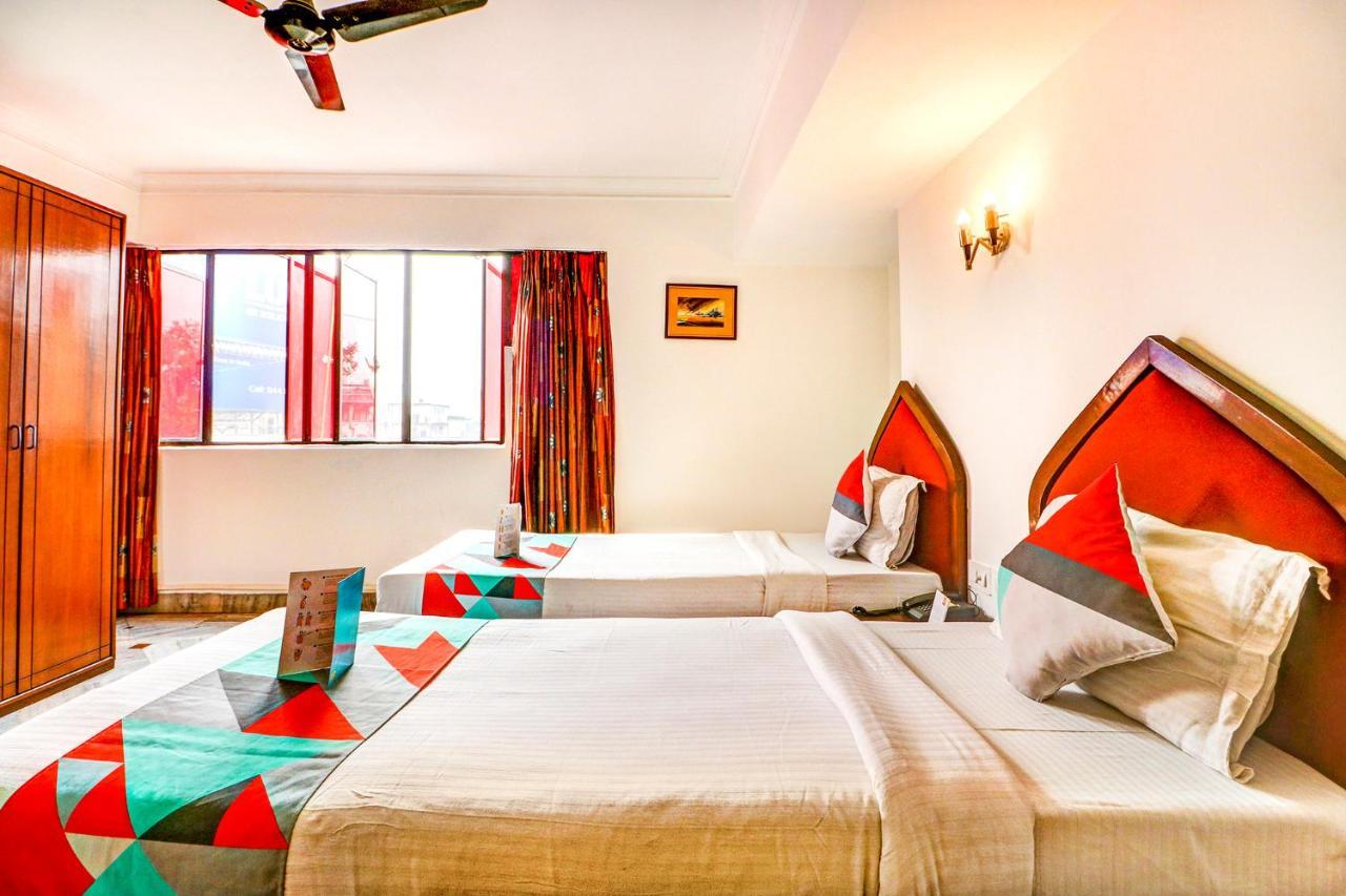 Hôtel Camac Plaza à Calcutta Extérieur photo