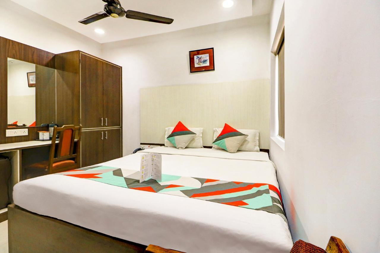 Hôtel Camac Plaza à Calcutta Extérieur photo
